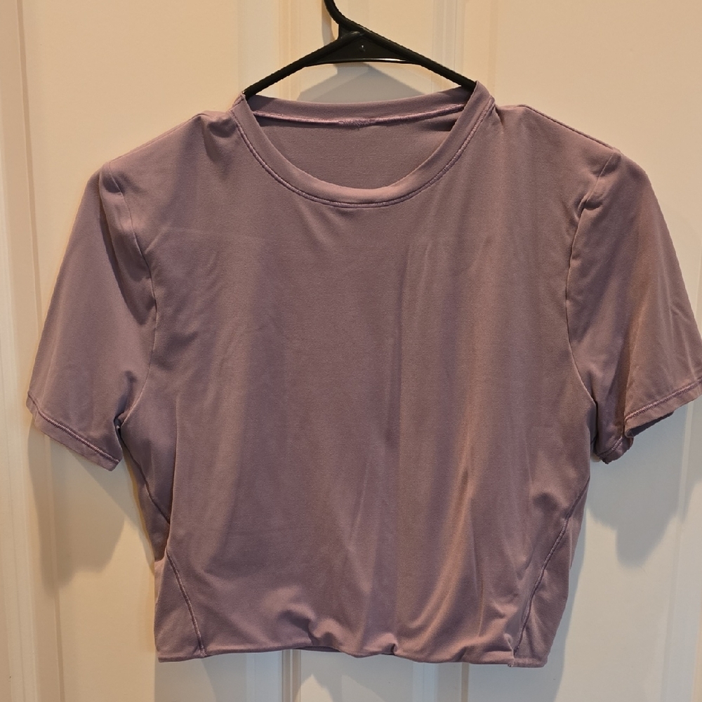 lululemon athletica Lilac Crop Top